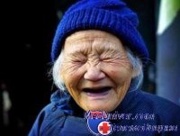 Создать мем Лаура сарсекенова