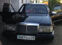 Создать мем Мерс 90 года