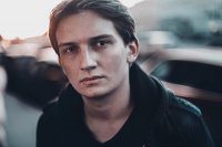Создать мем РИКИ Ф АЛЬФА