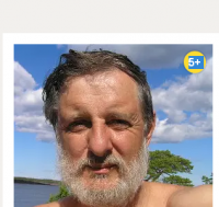 Создать мем Андрюша