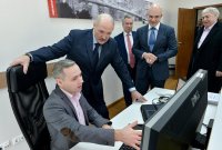 Создать мем Бацька наблюдает