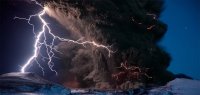 Создать мем Вулкан и молнии