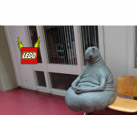 Создать мем Ждун с LEGO