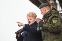 Создать мем Даля