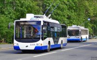 Создать мем Два троллейбуса