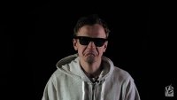 Создать мем Ларин