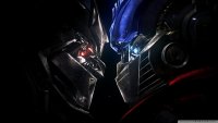 Создать мем Optimus vs Megatron Transformers