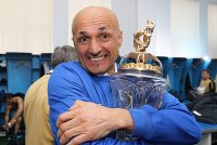 Создать мем Спал