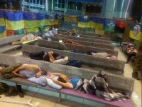 Создать мем Стадиона расставить
