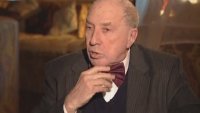 Создать мем Дедушка возмущается
