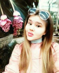 Создать мем Милашка