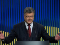 Создать мем Порошенко 300 тыспаспорт ЕС