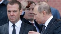Создать мем Чё такой серьёзный