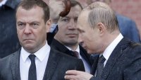 Создать мем   Медведев и Путин