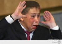 Создать мем Пацан злой