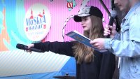 Создать мем Саша умняша
