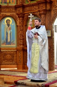 Создать мем Храм 2017 скоро престольный праздник Марии Магдалины