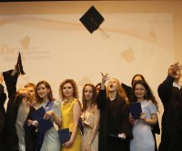 Создать мем Выпускной