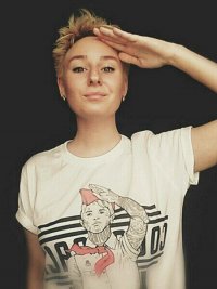 Создать мем Кристи