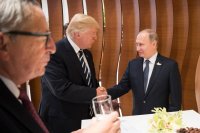 Создать мем Obozrevatelcom  Трамп ввел новые санкции против Украины
