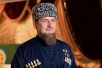 Создать мем Рамзанка хочет сала и водки