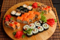 Создать мем Роллы