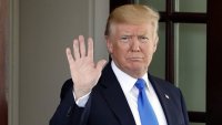Создать мем Трамп