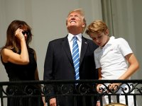 Создать мем Злой ли трамп