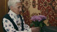 Создать мем Бабуля из сериала Ольга
