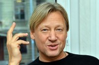Создать мем Харатьян