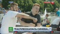 Создать мем ВДВшник вдарив журналіста в прямому ефірі