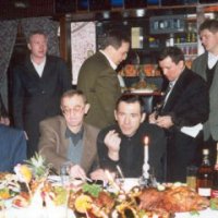 Создать мем Водка гости