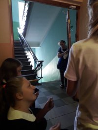 Создать мем Ы