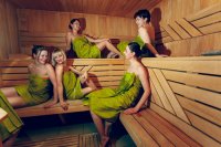 Создать мем Руская баня
