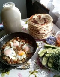 Создать мем Сдобраутрой