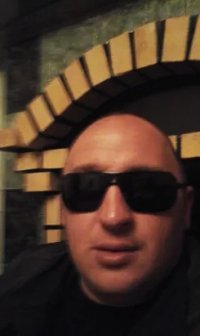 Создать мем Толя Гуменюк