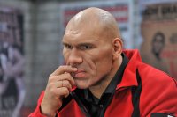Создать мем Valuev
