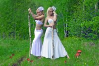 Создать мем Йогиня-богиня