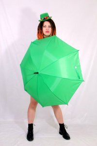 Создать мем Леся Лисова Ви Торрес