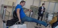 Создать мем Сосиски Навального