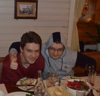 Создать мем За столом