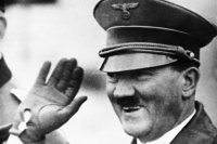 Создать мем Гитлер улыбаеться