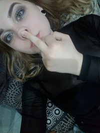 Ы