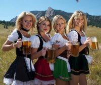 Красавицы напоильницы
