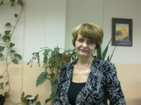 Создать мем Елена Евгеньевна не упустит