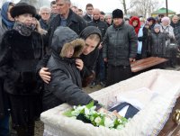 Создать мем Похороны