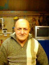 Создать мем RX6CP Альберт Михайлович Гусейнов ПИДОРАС