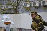 Создать мем В