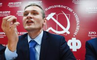 Создать мем Премии увы выплачиваются везде