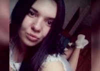 Создать мем Умирала медленно